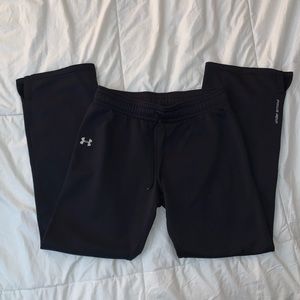UA women’s sweatpants